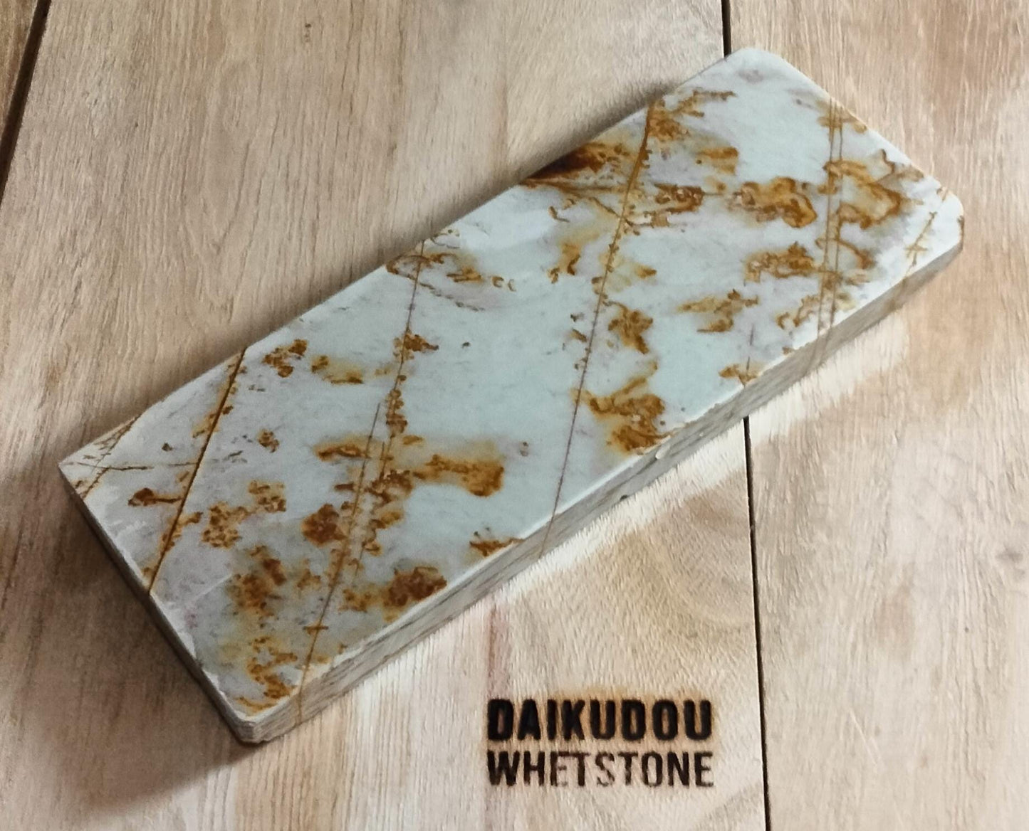Natural Whetstone White Suita 753g | Made in Japan, Kyoto, Shohonyama