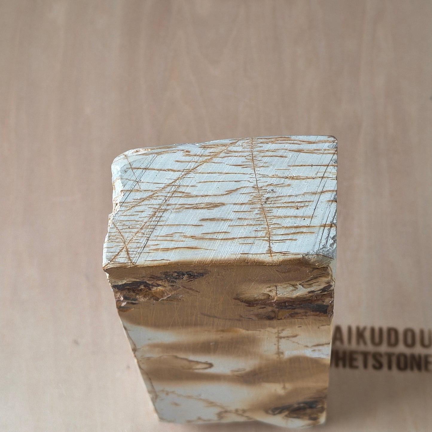 Natural Whetstone White Suita Suminagashi 1019g | Made in Japan, Kyoto, Shohonyama