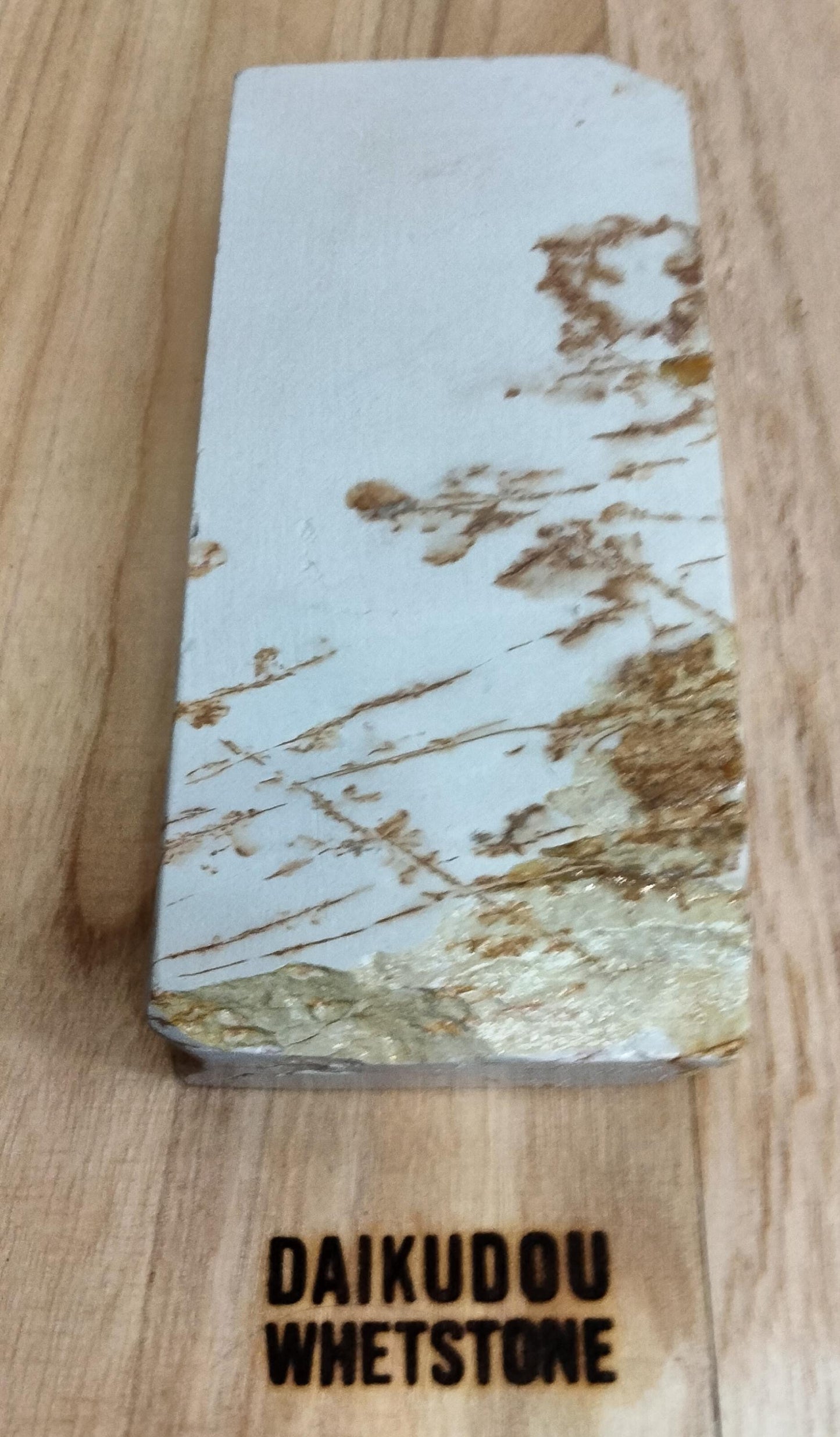 Shohonyama Hideriyama White Suita 1112g | Japanese Natural Whetstone