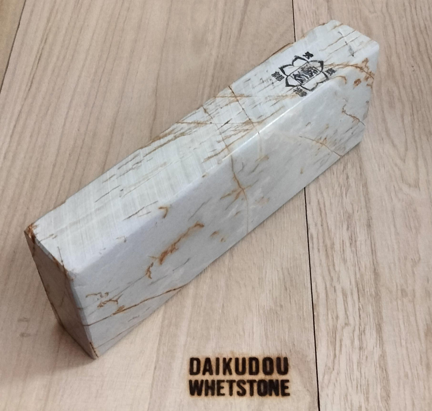 Natural Whetstone White Suita 1369g | Made in Japan, Kyoto, Shohonyama