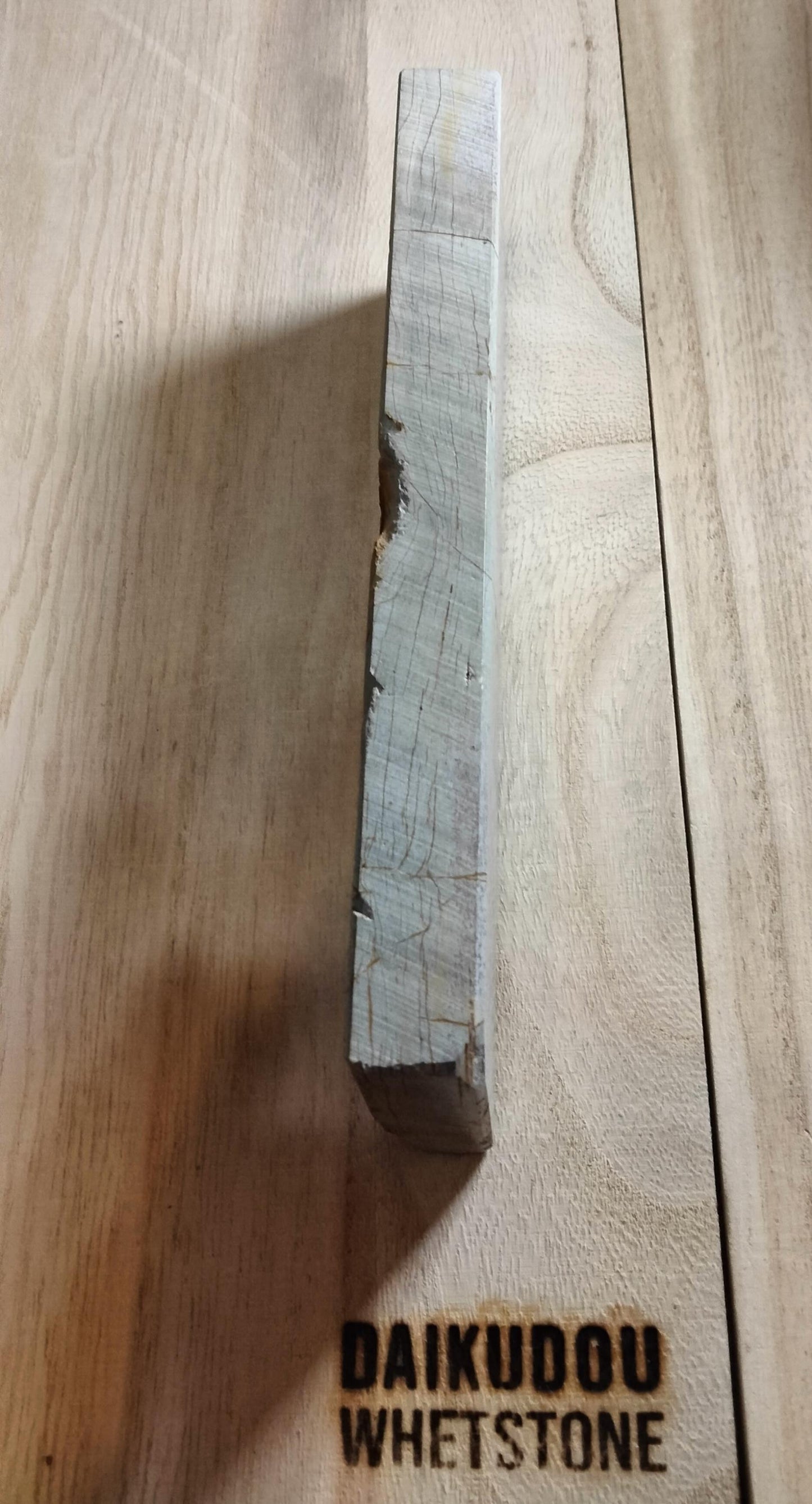 Shohonzan Sō-Renge Suita 516g | Kyoto Natural Whetstone, Soft Finishing Stone for Knives & Tools