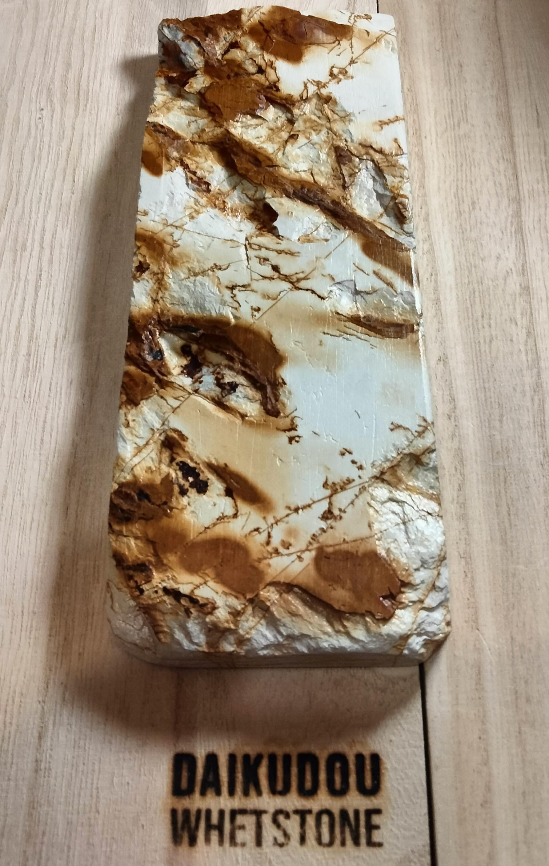 Natural Whetstone White Suita 753g | Made in Japan, Kyoto, Shohonyama