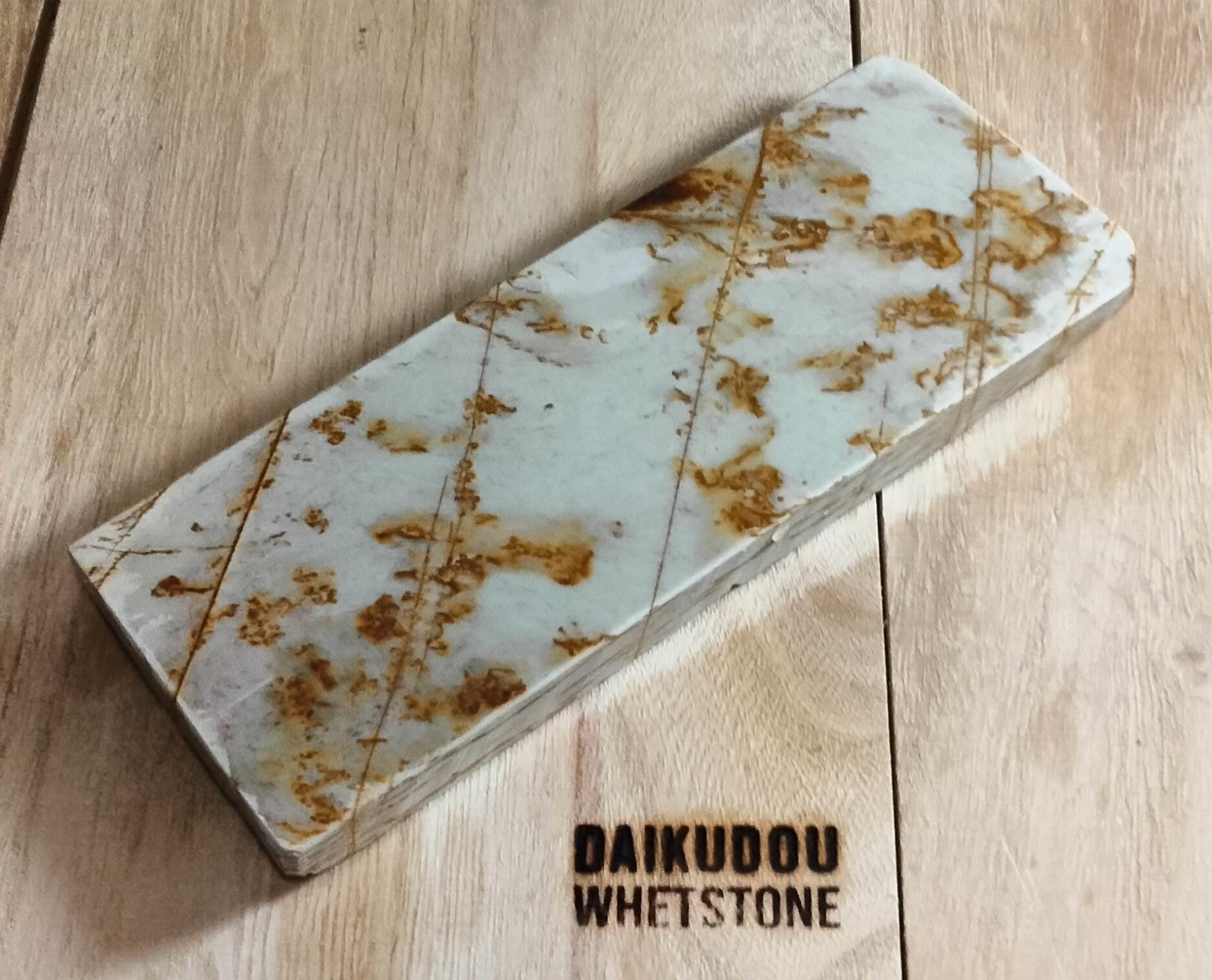 Natural Whetstone White Suita 753g | Made in Japan, Kyoto, Shohonyama