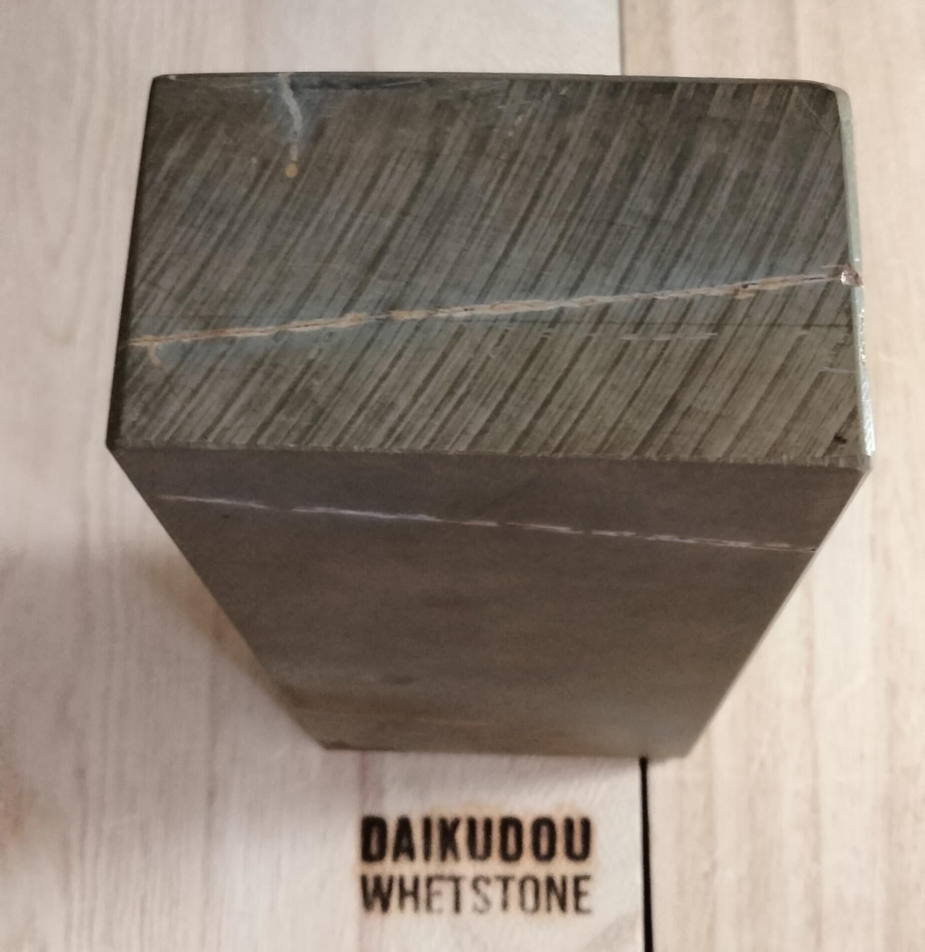 Natural Whetstone Karasu 1909g | Made in Japan, Kyoto, Shohonyama