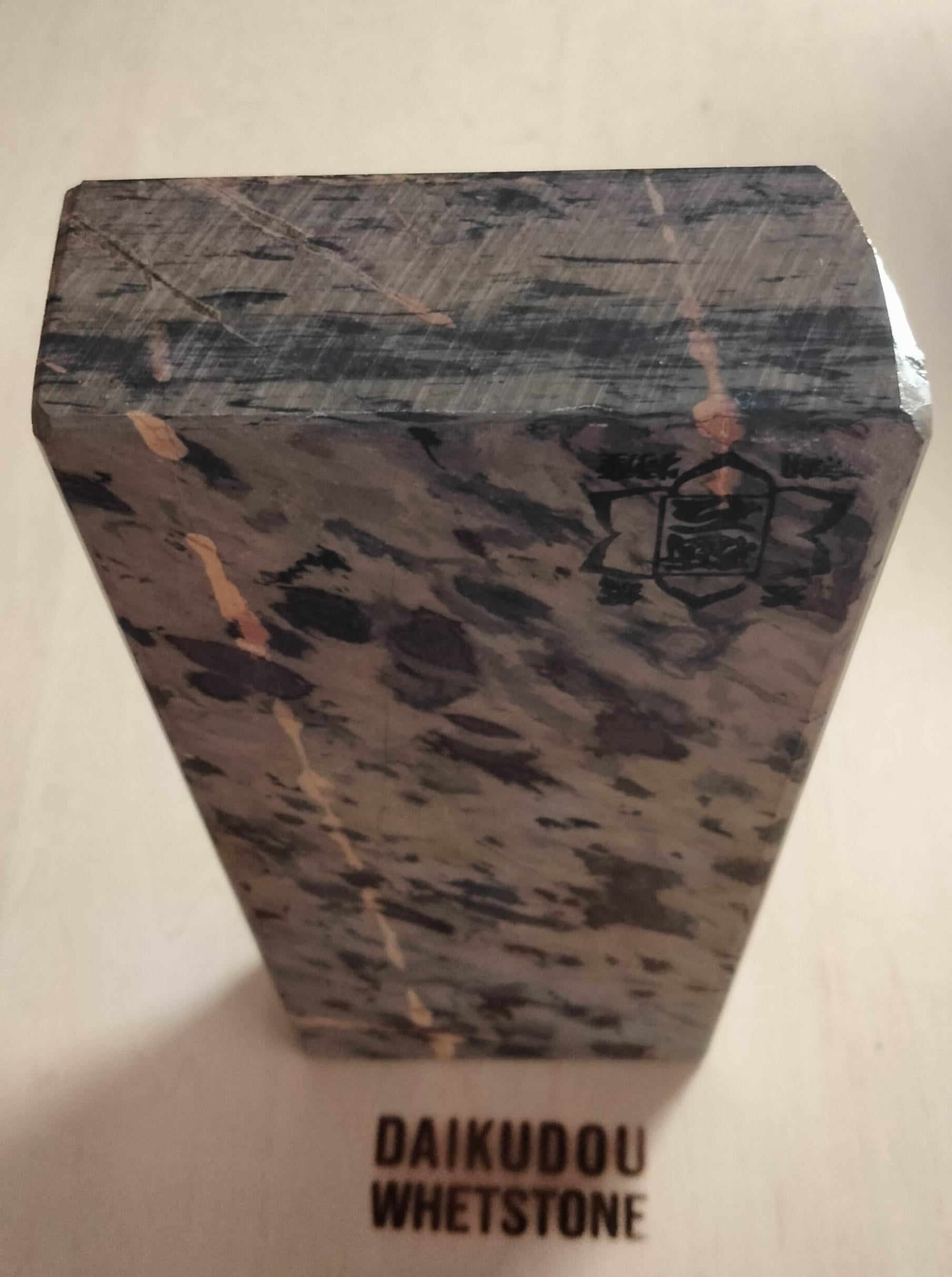 Shohonzan Karasu 1145g, Dressed, Black Crow Pattern, Finishing Stone