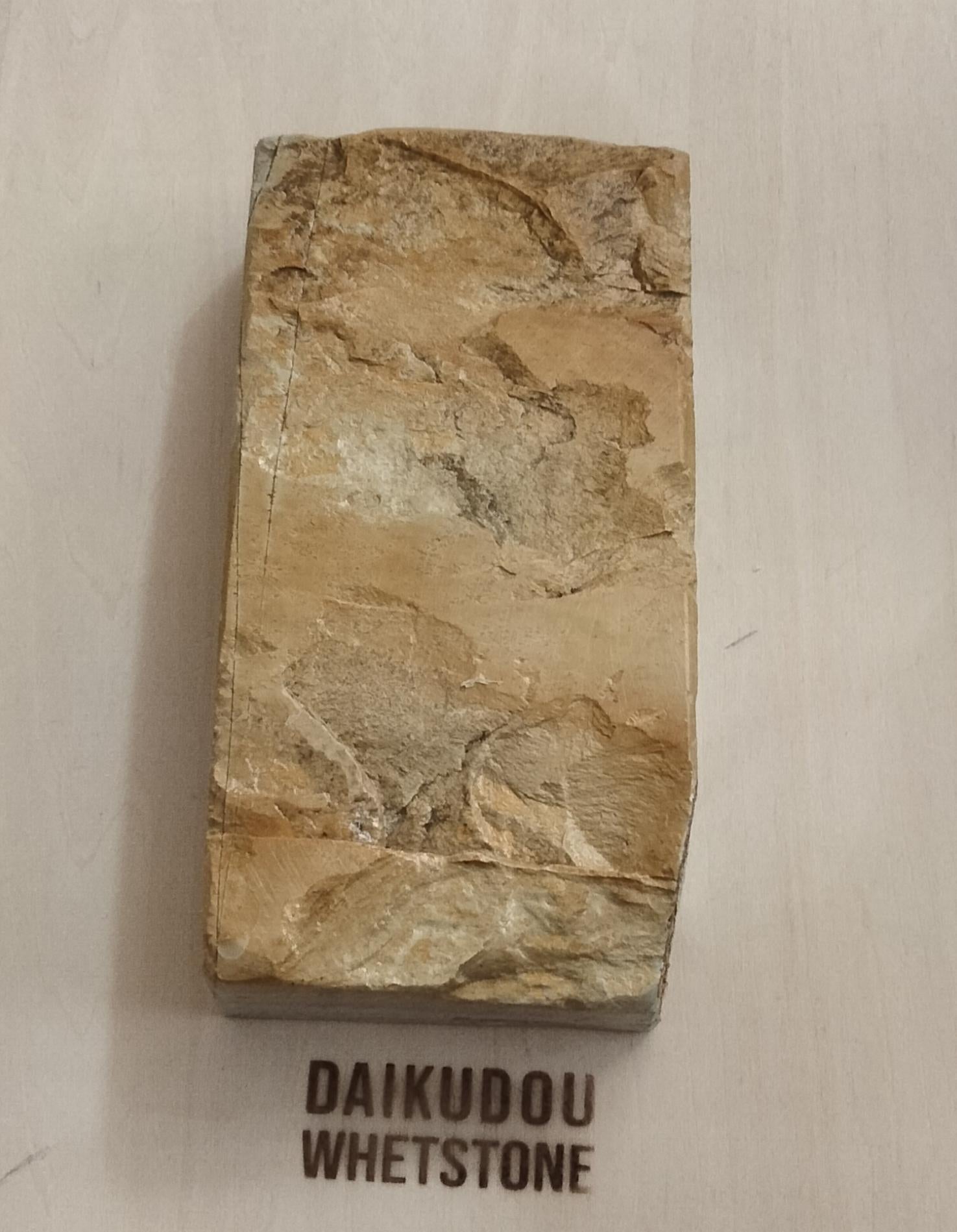 Shohonyama Hideriyama Kiiro-Renge Suita  1042g | Japanese Natural Whetstone