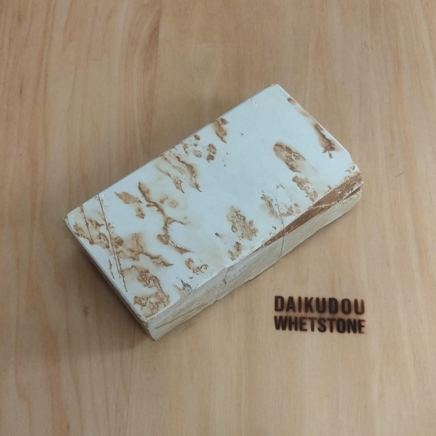 Natural Whetstone White Suita 883g | Mysterious Script Pattern | Made in Japan, Kyoto, Shohonyama