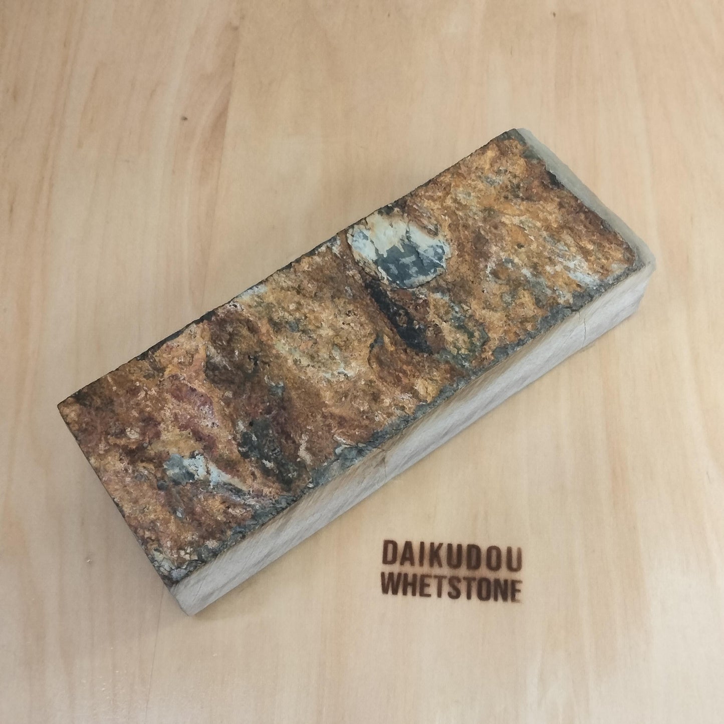 Natural Whetstone Ōhira Uchigumori 1695g | Made in Japan, Kyoto, Shohonyama