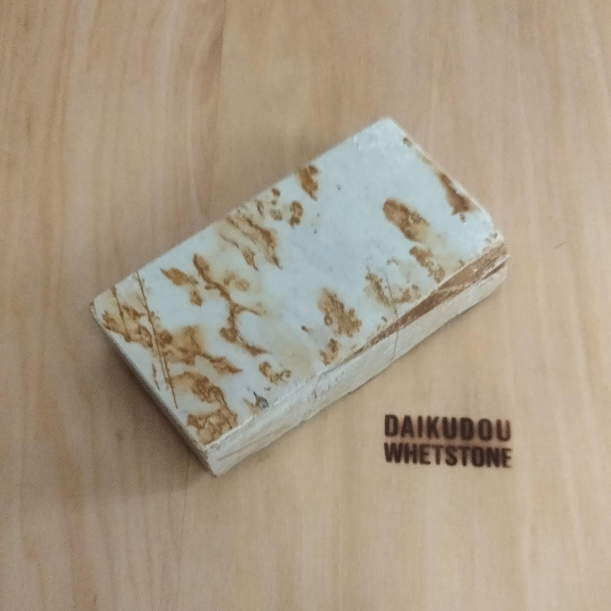 Natural Whetstone White Suita 883g | Mysterious Script Pattern | Made in Japan, Kyoto, Shohonyama