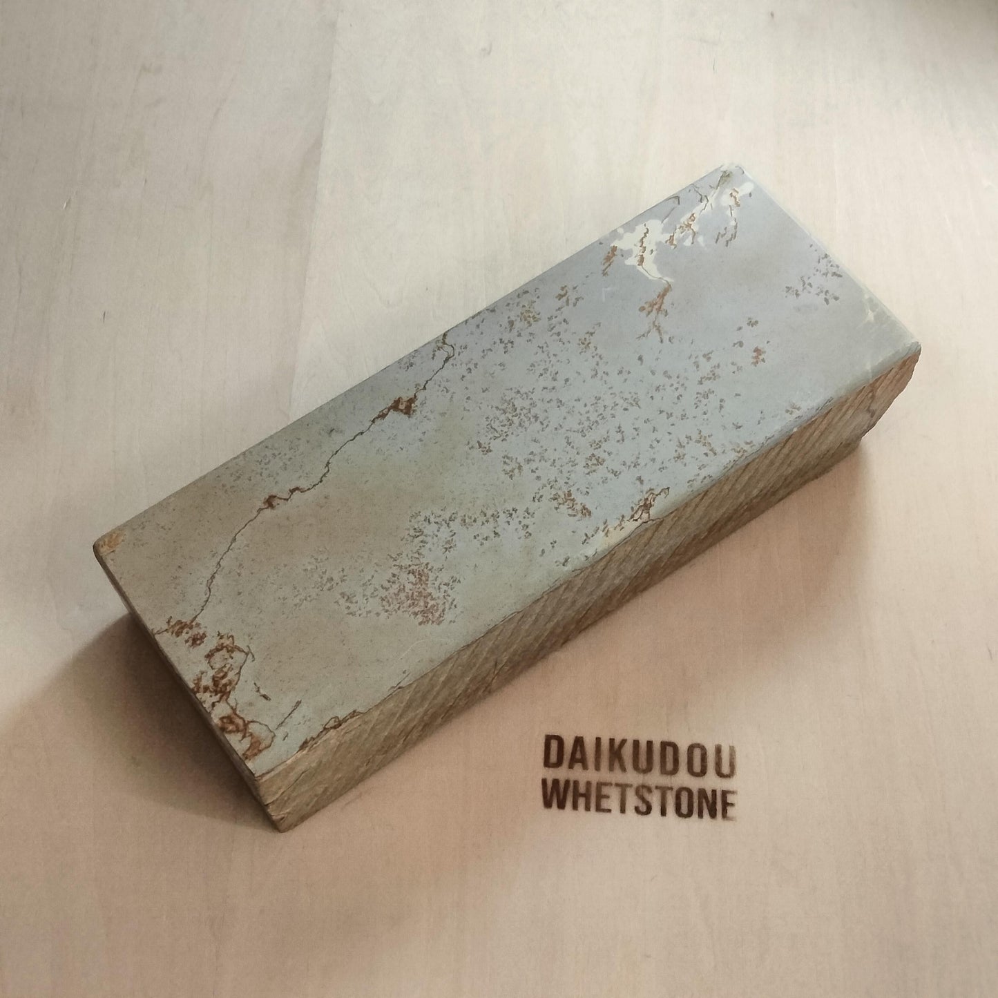 Natural Whetstone White Suita 1575g | Made in Japan, Kyoto, Shohonyama