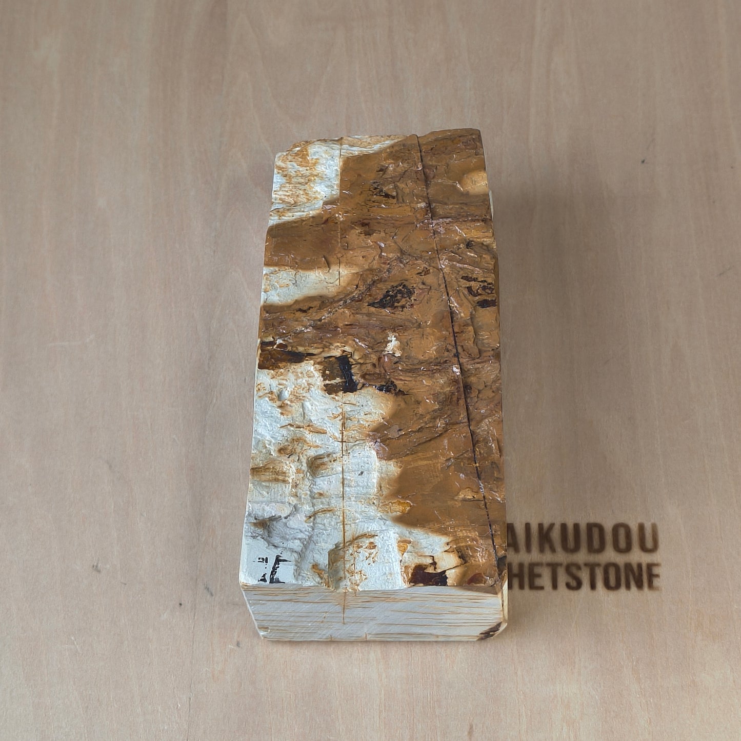 Natural Whetstone White Suita 842g | Made in Japan, Kyoto, Shohonyama