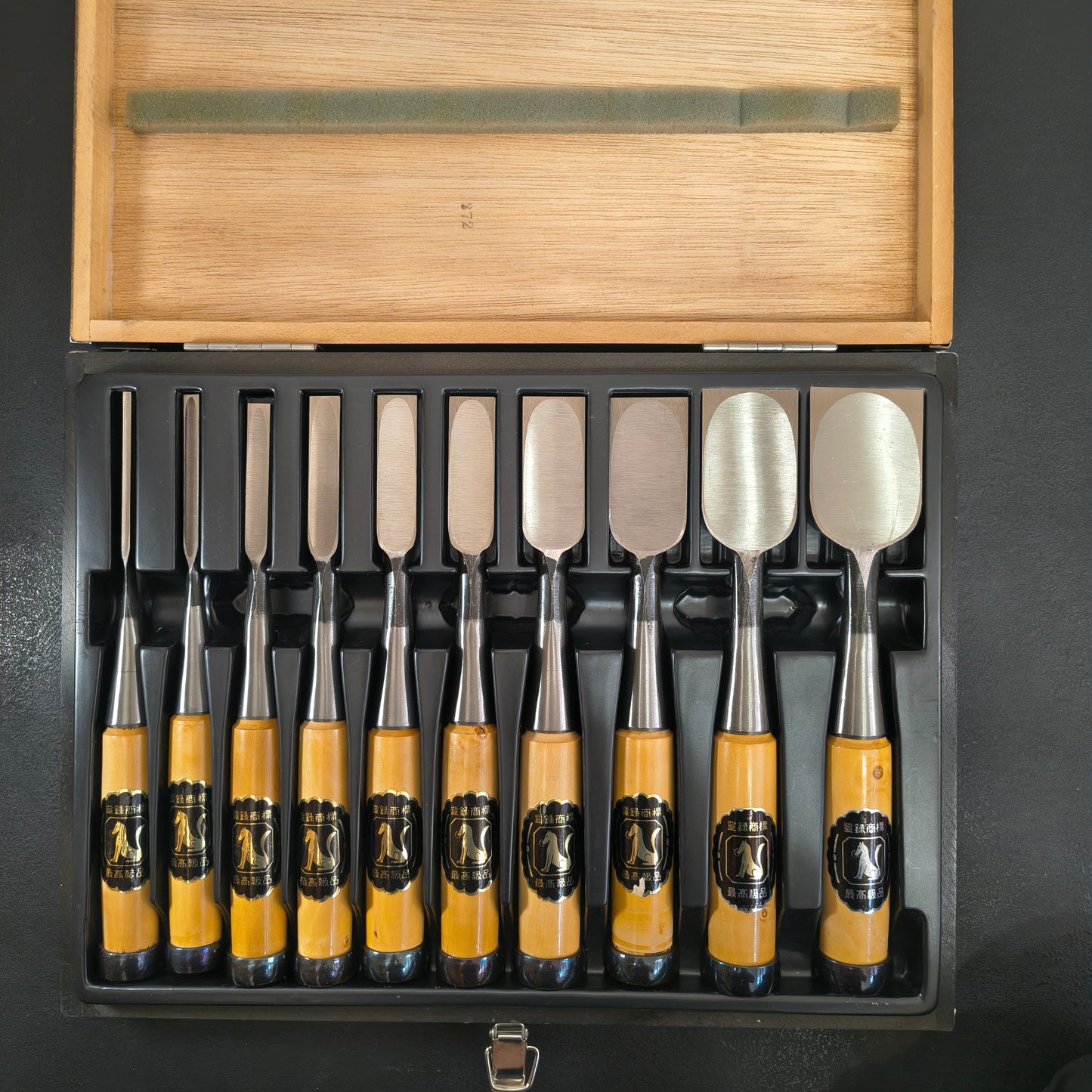 Vintage Chisel Set Kitsune Oire Nomi 10pcs | Made in Japan | Unused