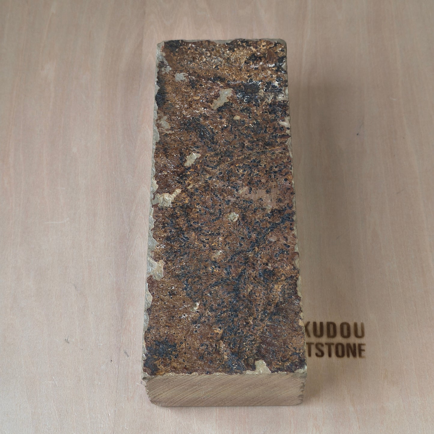 Natural Whetstone Akapin 1617g | Made in Japan, Kyoto, Shohonyama
