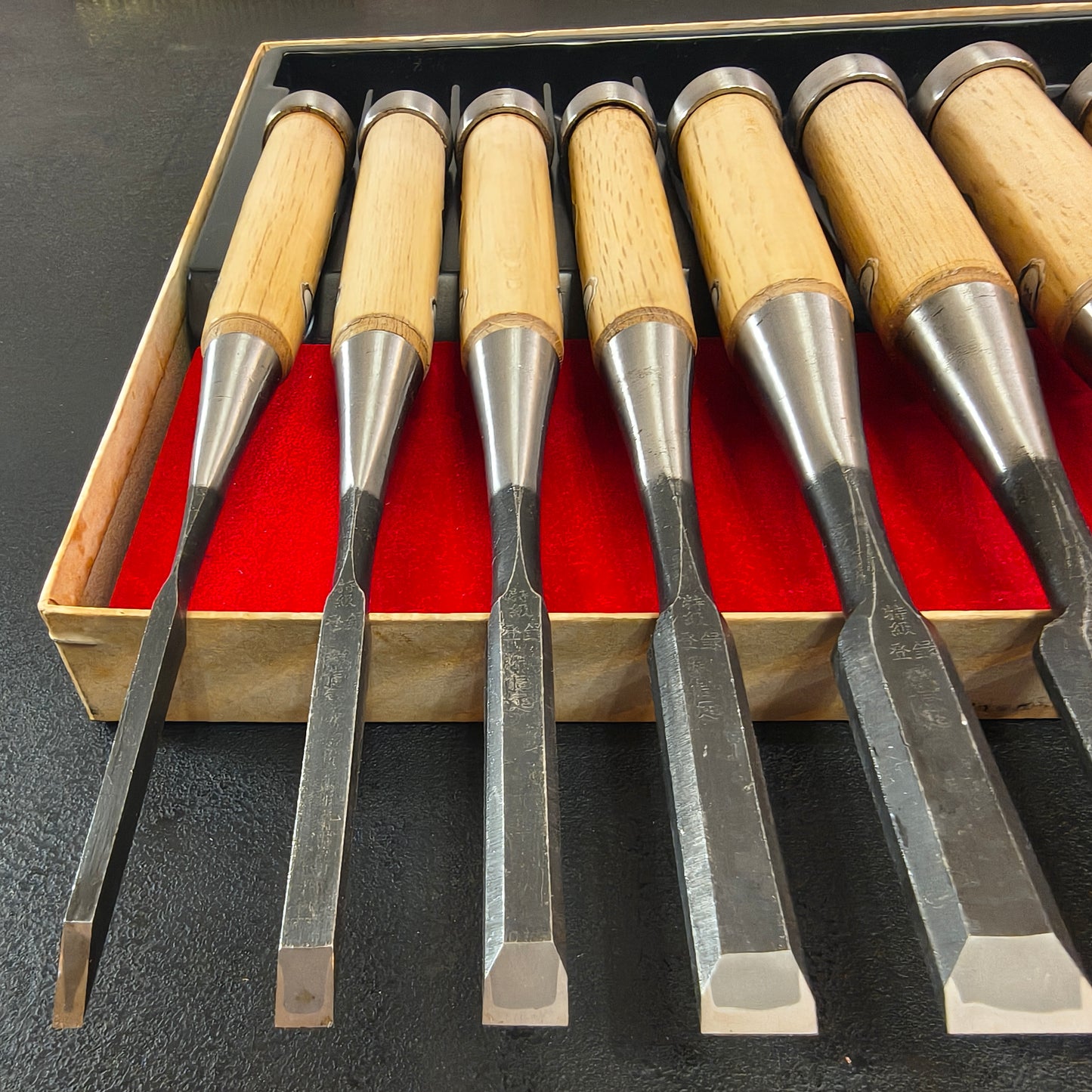 Vintage Chisel Set Minamoto Nobusada Oire Nomi 10pcs | Made in Japan | Unused