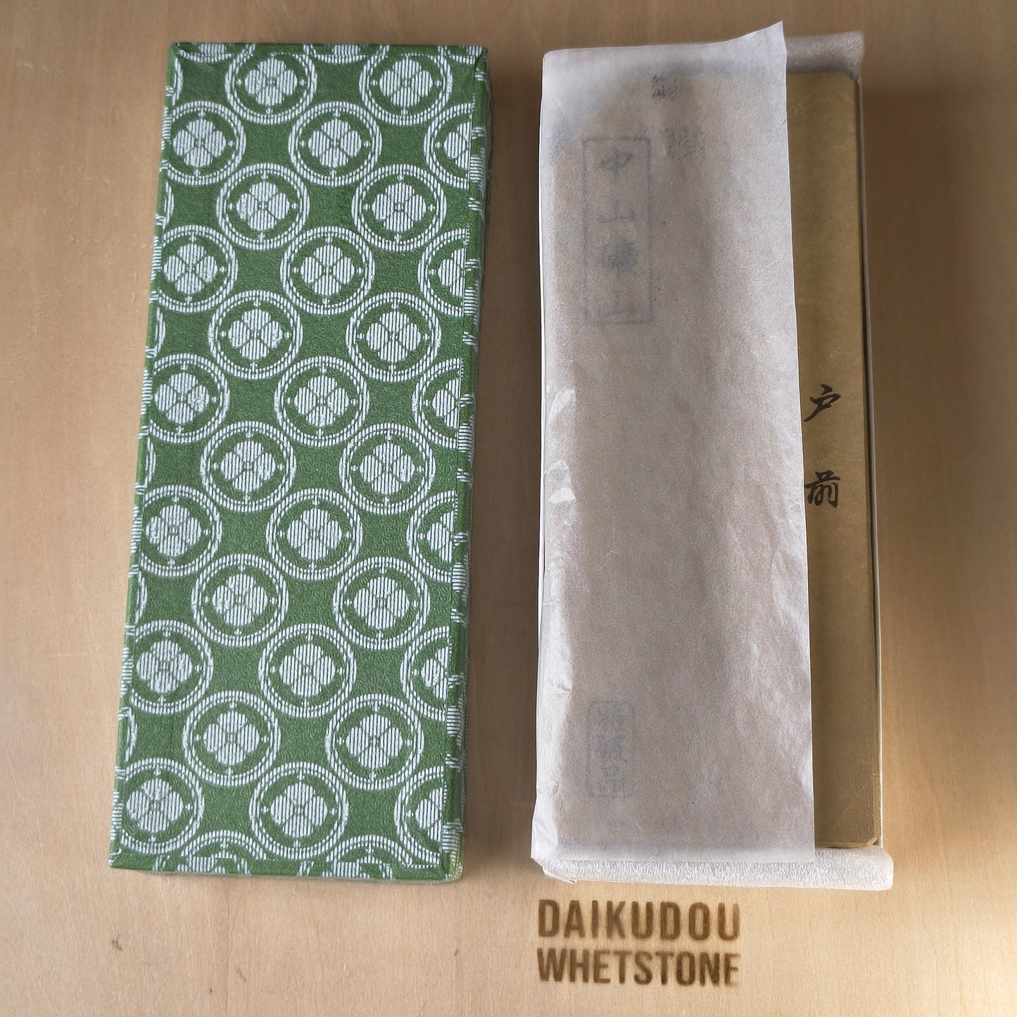 Special Order – Natural Whetstone Nakayama Tomae Kiita 1245g | Tokkyū Grade, Kyoto, Japan