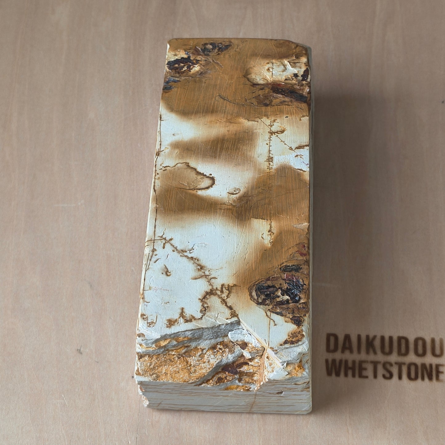 Natural Whetstone White Suita Suminagashi 1019g | Made in Japan, Kyoto, Shohonyama
